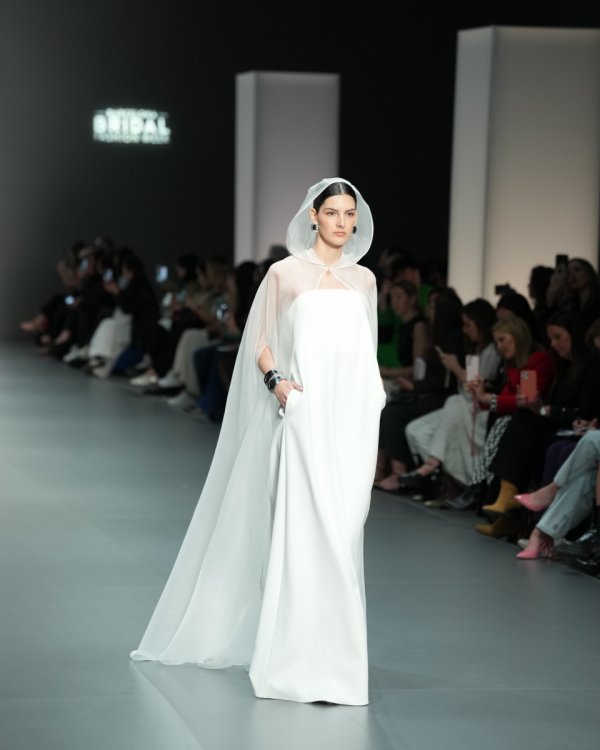 Barcelona Bridal Fashion Week Sofie et Voilà - Foto 1