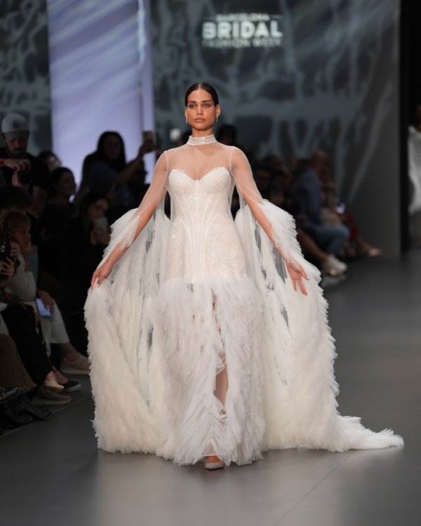 Barcelona Bridal Fashion Week Wona - Foto 1