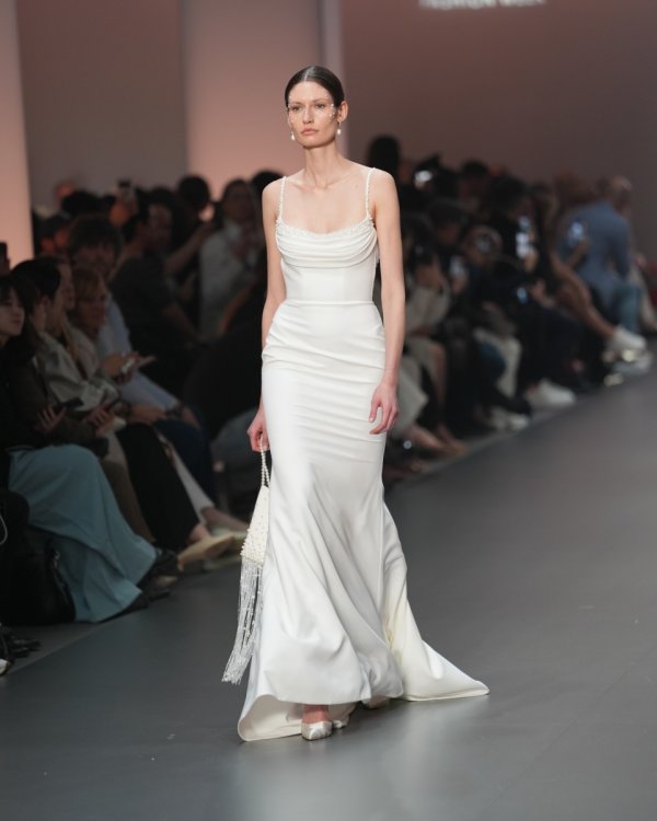 Barcelona Bridal Fashion Week Eva Lendel - Foto 2