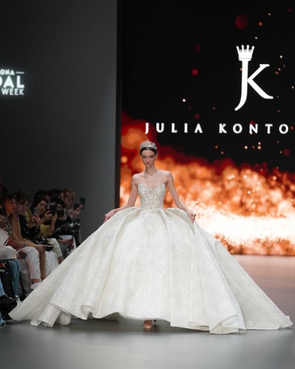 Barcelona Bridal Fashion Week Julia Kontogruni - Foto 2