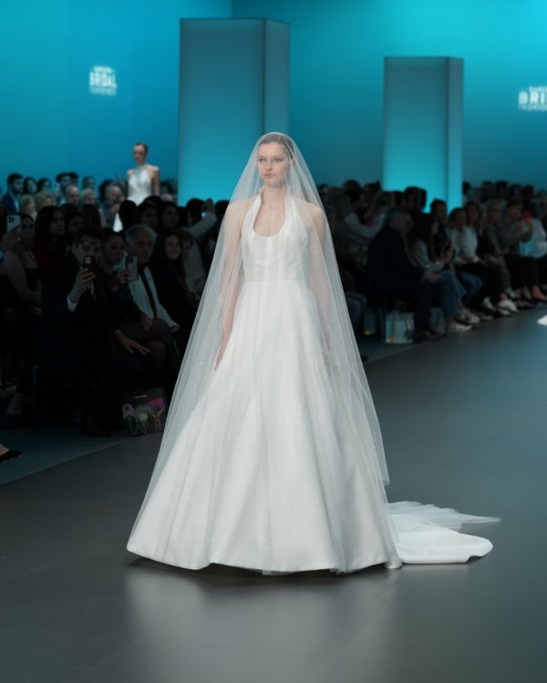 Barcelona Bridal Fashion Week Jesus Peiro - Foto 4