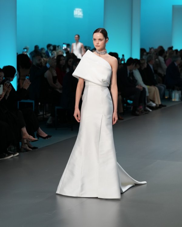 Barcelona Bridal Fashion Week Jesus Peiro - Foto 5