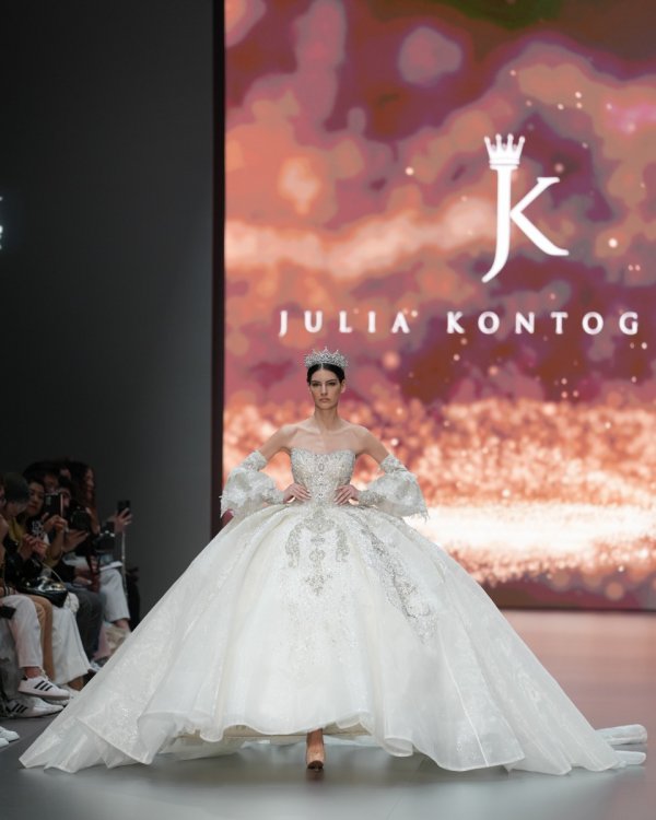 Barcelona Bridal Fashion Week Julia Kontogruni - Foto 5