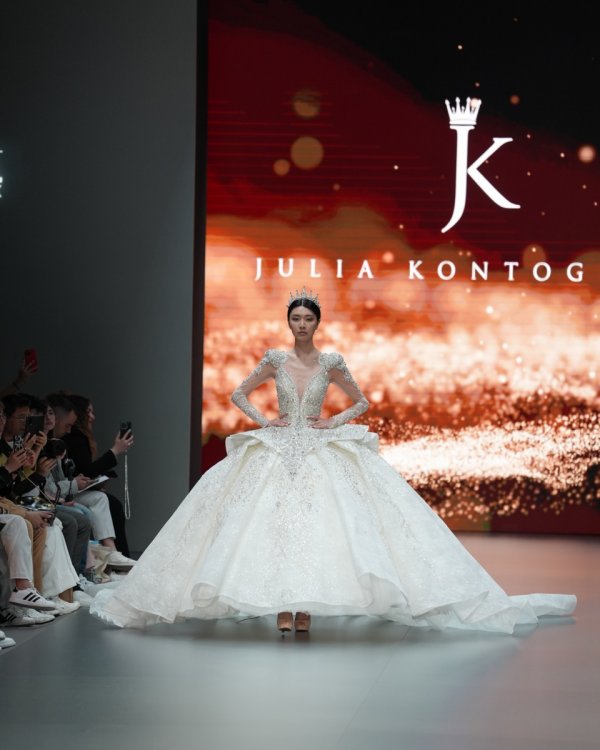 Barcelona Bridal Fashion Week Julia Kontogruni - Foto 6