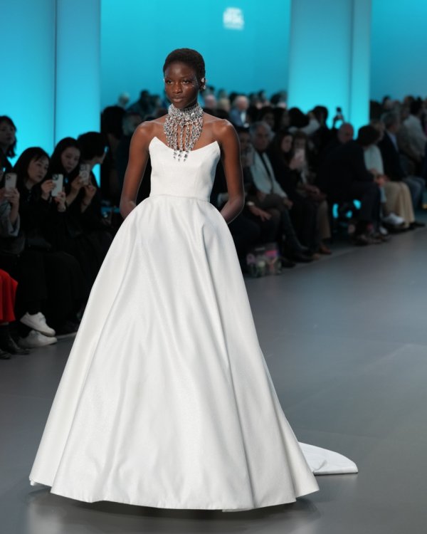 Barcelona Bridal Fashion Week Jesus Peiro - Foto 9