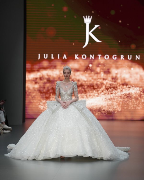 Barcelona Bridal Fashion Week Julia Kontogruni - Foto 9