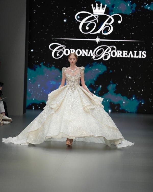 Barcelona Bridal Fashion Week Julia Kontogruni - Foto 11