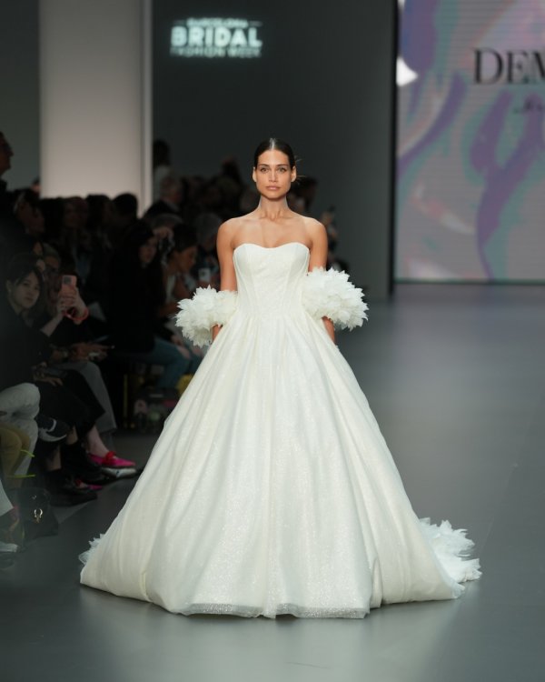 Barcelona Bridal Fashion Week Demetrios - Foto 11