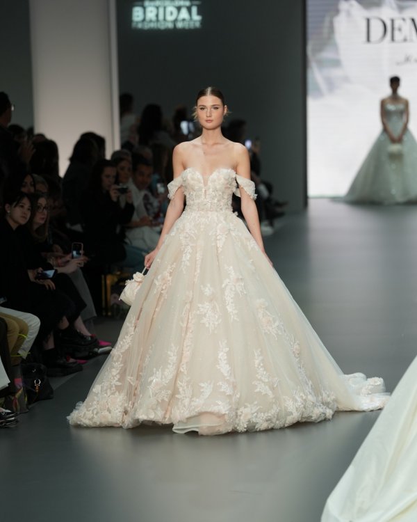 Barcelona Bridal Fashion Week Demetrios - Foto 14