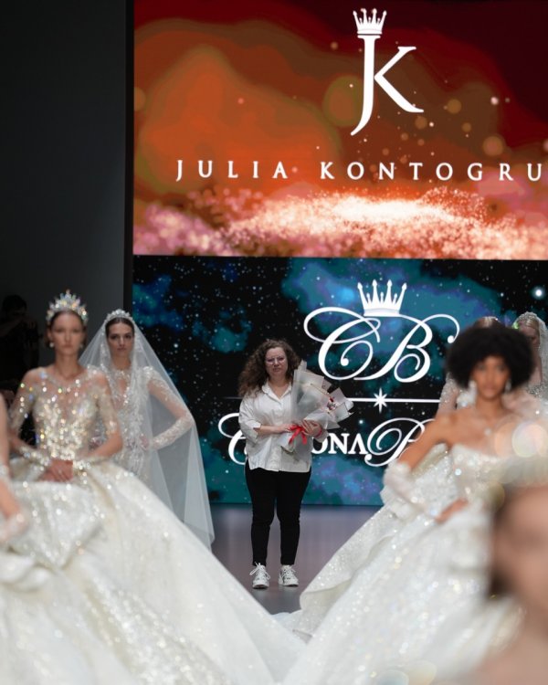 Barcelona Bridal Fashion Week Julia Kontogruni - Foto 19