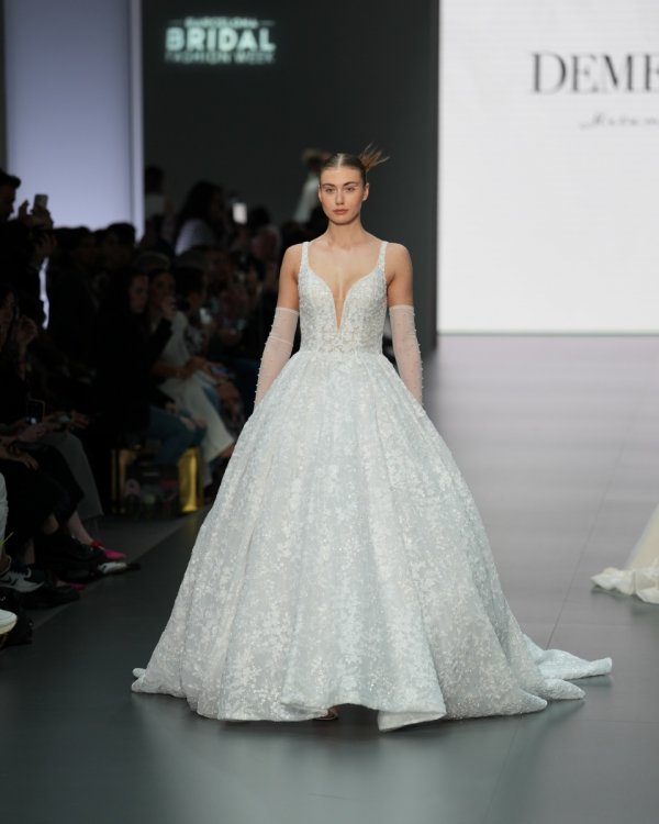 Barcelona Bridal Fashion Week Demetrios - Foto 19