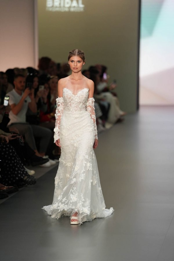 Barcelona Bridal Fashion Week Morilee - Foto 23