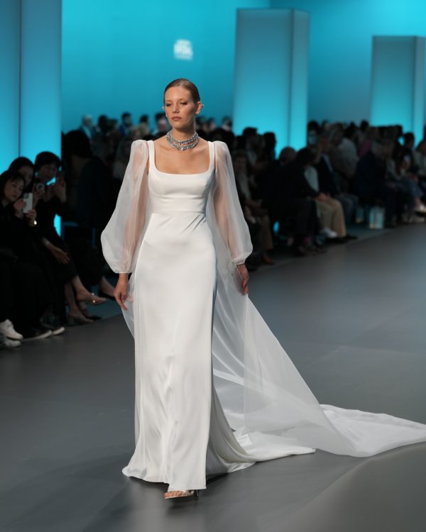 Barcelona Bridal Fashion Week Jesus Peiro - Foto 26