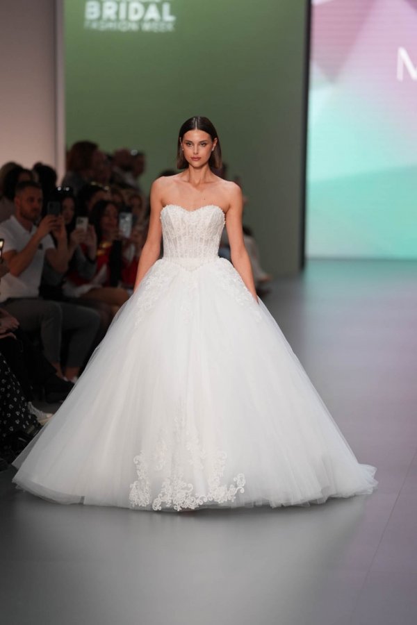 Barcelona Bridal Fashion Week Morilee - Foto 30