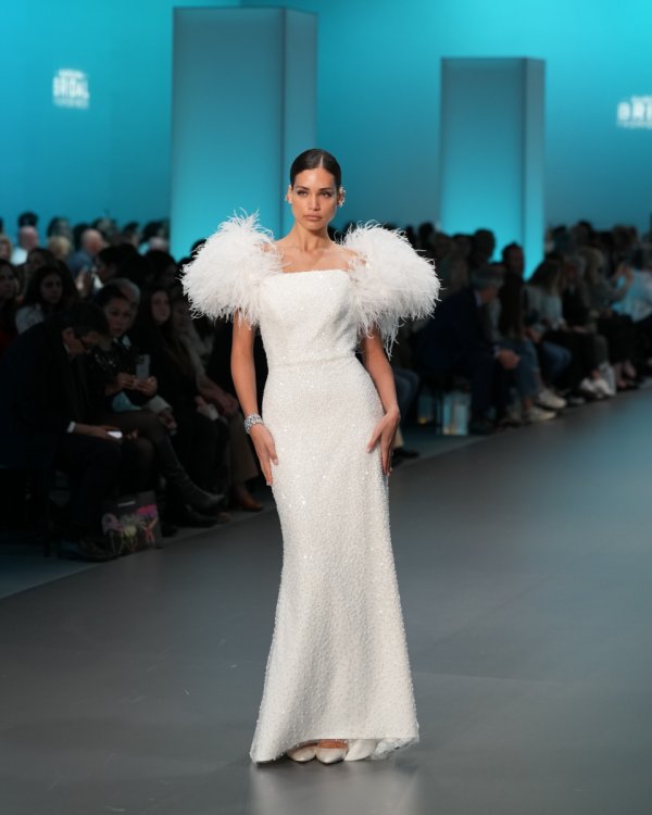 Barcelona Bridal Fashion Week Jesus Peiro - Foto 35