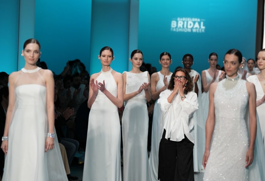 Barcelona Bridal Fashion Week Jesus Peiro - Foto 39