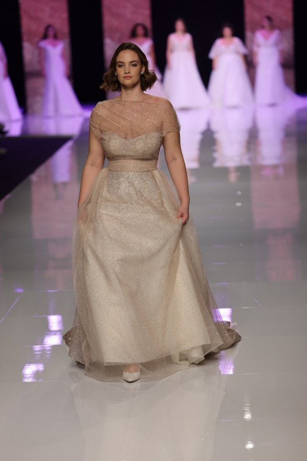 Milano Bridal Fashion Week Sposa Curvy - Foto 46