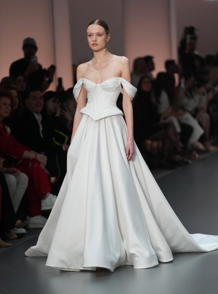 Barcelona Bridal Fashion Week Eva Lendel