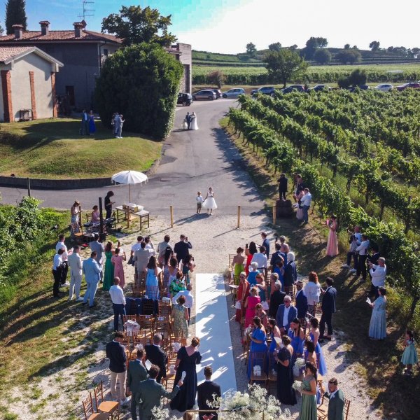 Foto Matrimonio Gloria e Stefano - Cantine Bersi Serlini (Franciacorta) (22)