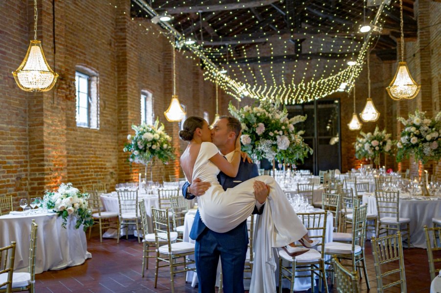 Foto Matrimonio Beatrice e Umberto - Hostaria Le Cave di Cantù (Pavia) (36)