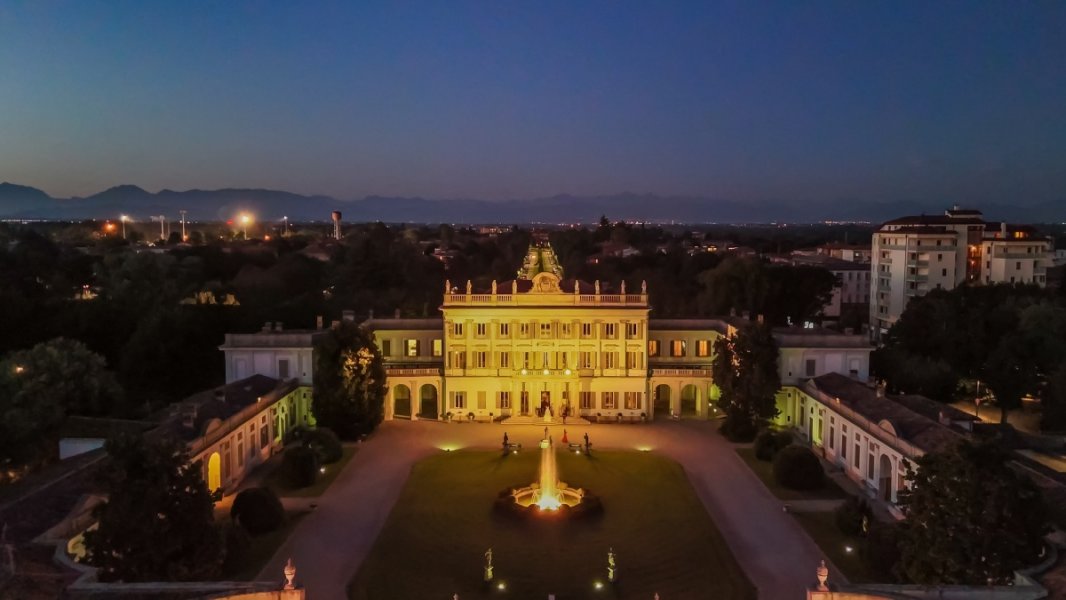 Foto Matrimonio Raffaella ed Enrico - Villa Borromeo (Bergamo) (36)