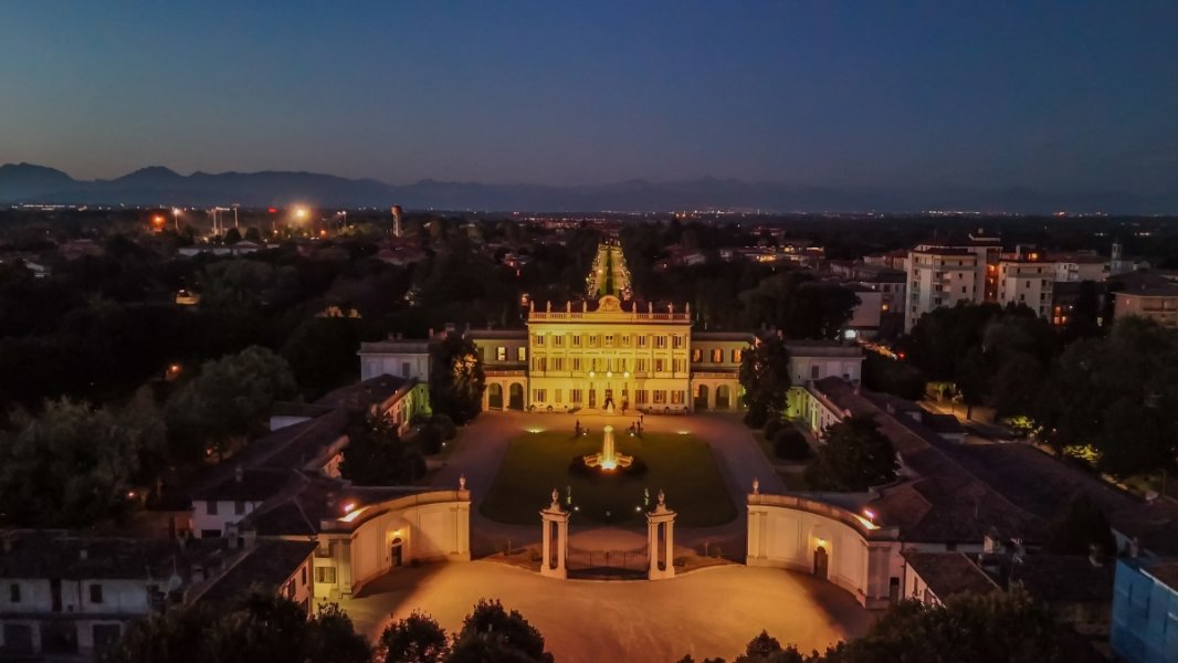 Foto Matrimonio Raffaella ed Enrico - Villa Borromeo (Bergamo) (37)