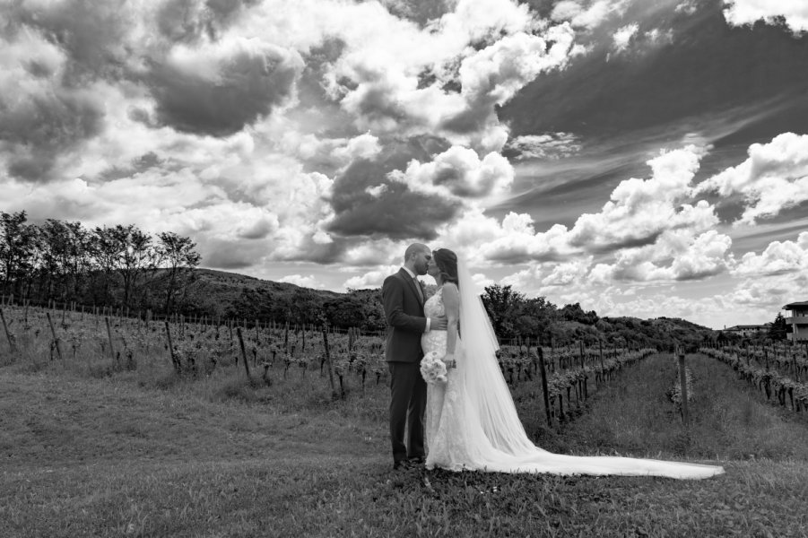 Foto Matrimonio Leyla e Luigi - Podere Castel Merlo Relais (Franciacorta) (51)