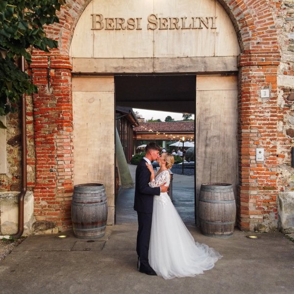 Foto Matrimonio Gloria e Stefano - Cantine Bersi Serlini (Franciacorta) (54)