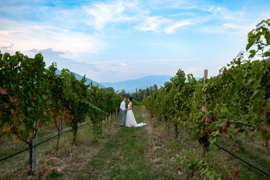 Foto Matrimonio Laura e Damiano - Cantine Bersi Serlini (Franciacorta) (54)