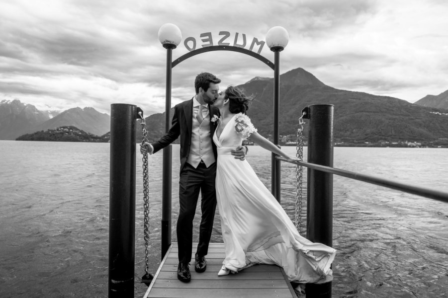 Foto Matrimonio Daniela e Lorenzo - Museo della Barca Lariana (Lago di Como) (40)