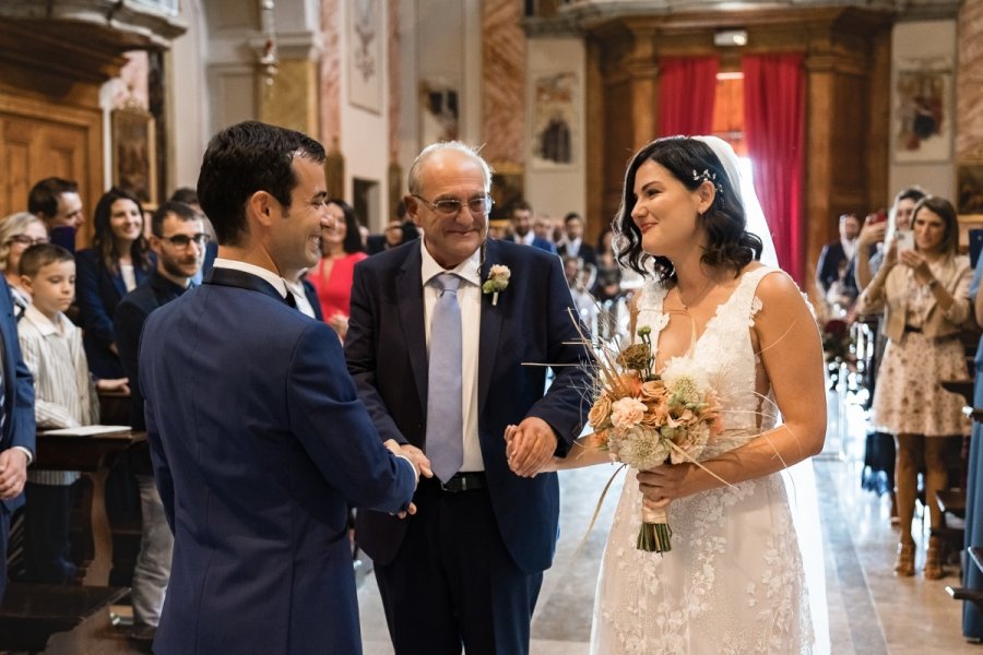 Foto Matrimonio Emanuela e Luca - Cantine Bersi Serlini (Franciacorta) (29)