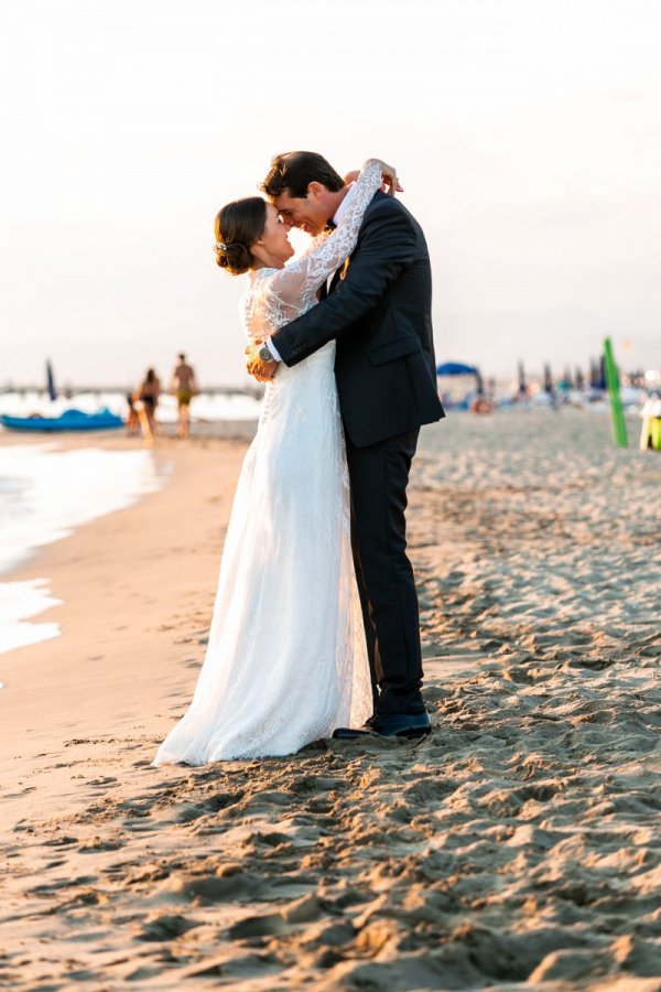 Foto Matrimonio Valeria e Lorenzo - Bagni Annetta Forte dei Marmi (Toscana) (93)